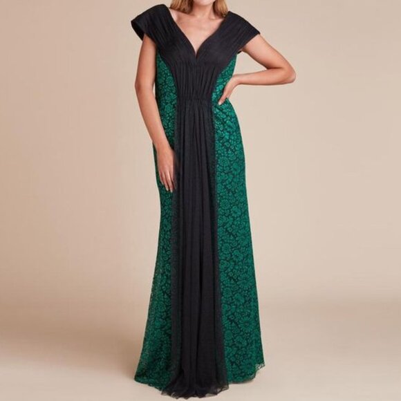 Sophia Kah Dresses & Skirts - NWT Sophia Kah Green and Black 'Maria Luisa' Lace Gown, size 18
